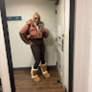 Meet your Posher, Evans